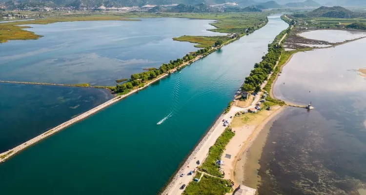OBIRANJE MANDARIN - NERETVA, MOSTAR IN MEÐUGORJE - 3 DNI - slika 3