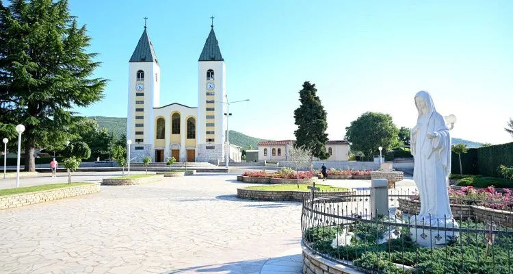 OBIRANJE MANDARIN - NERETVA, MOSTAR IN MEÐUGORJE - 3 DNI - slika 4